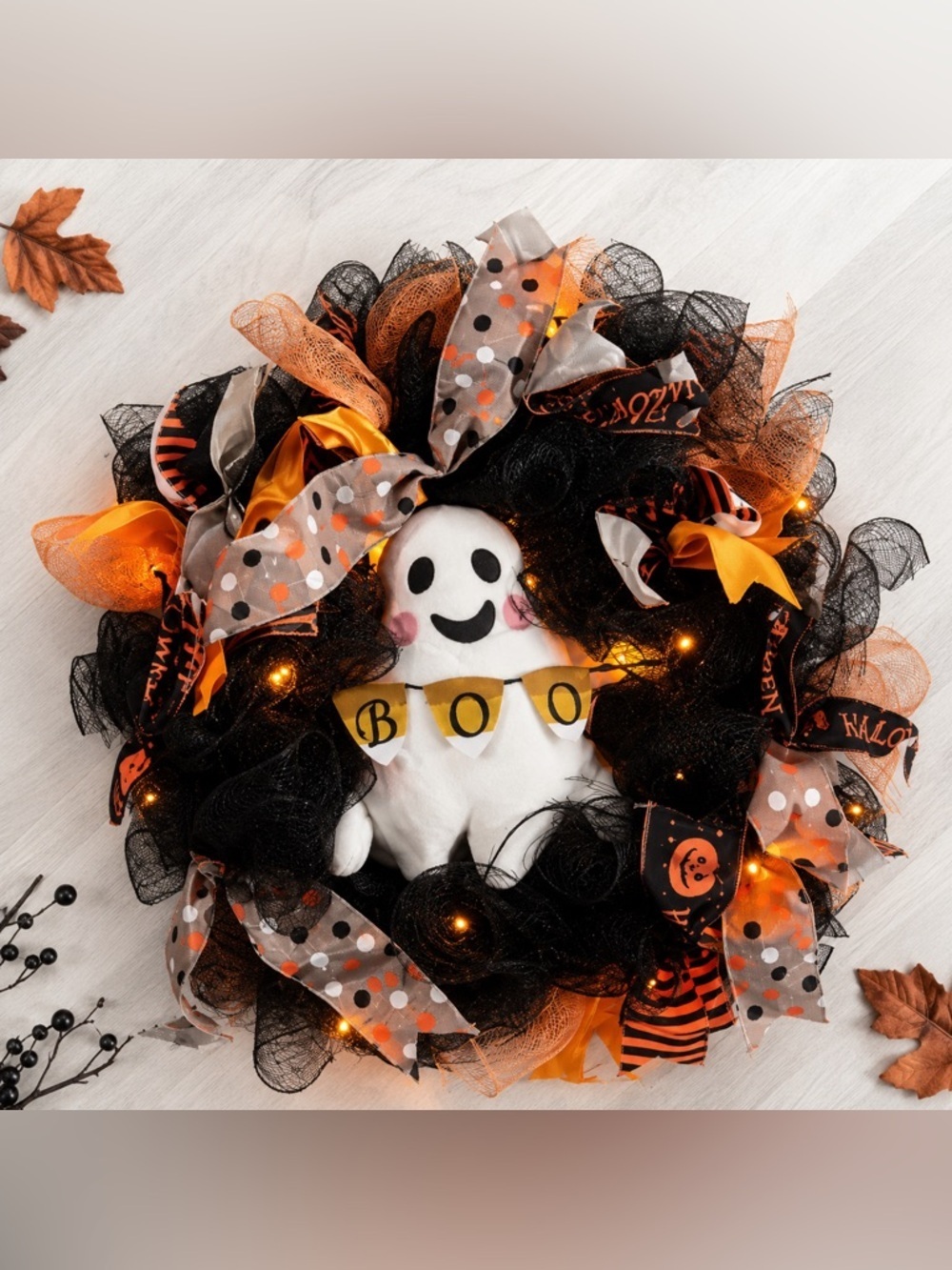 Light-Up Halloween Ghost Wreath | Spooky Orange & Black Decor